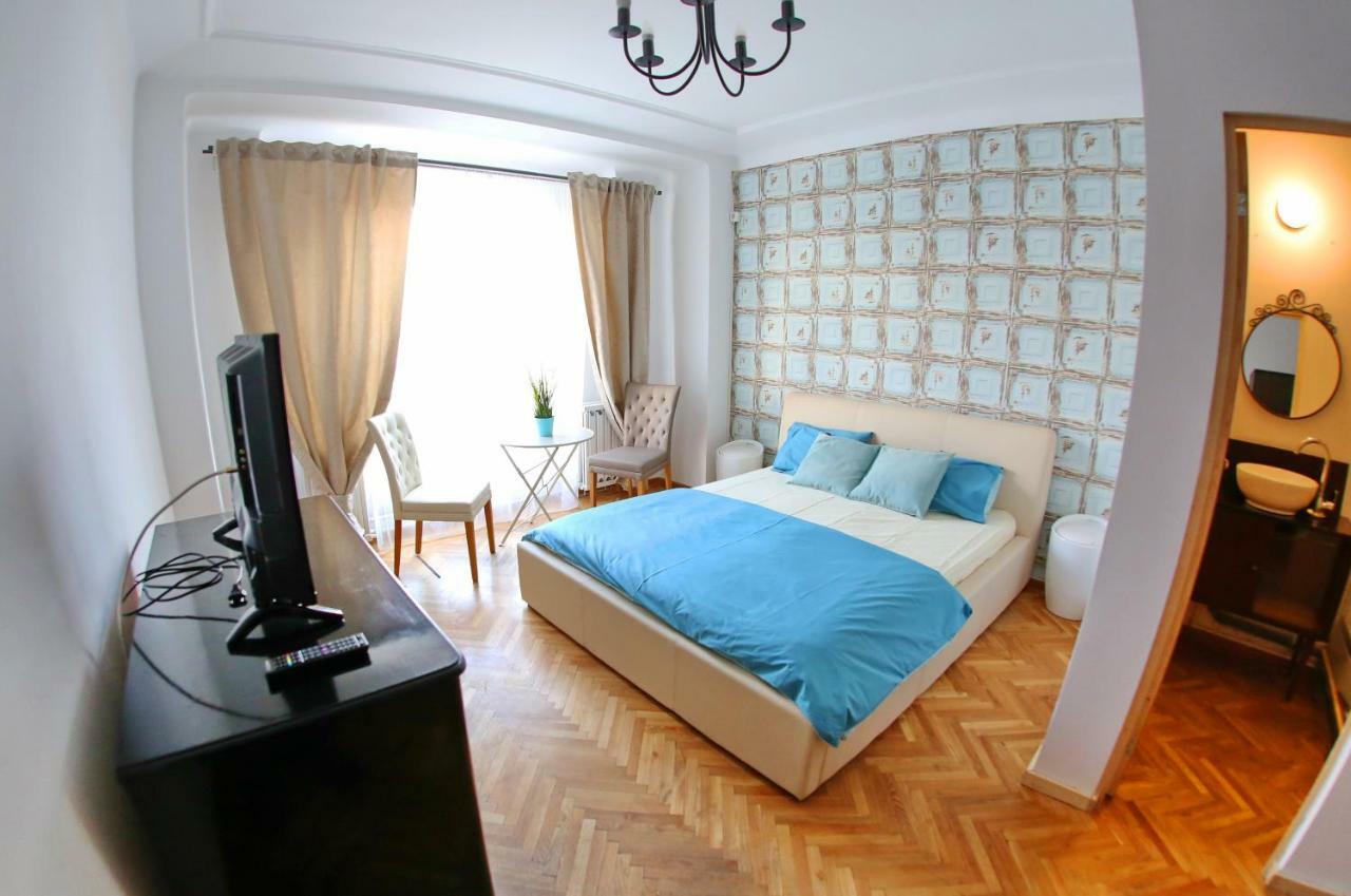 Color Apartments Blanari Street Bükreş Dış mekan fotoğraf