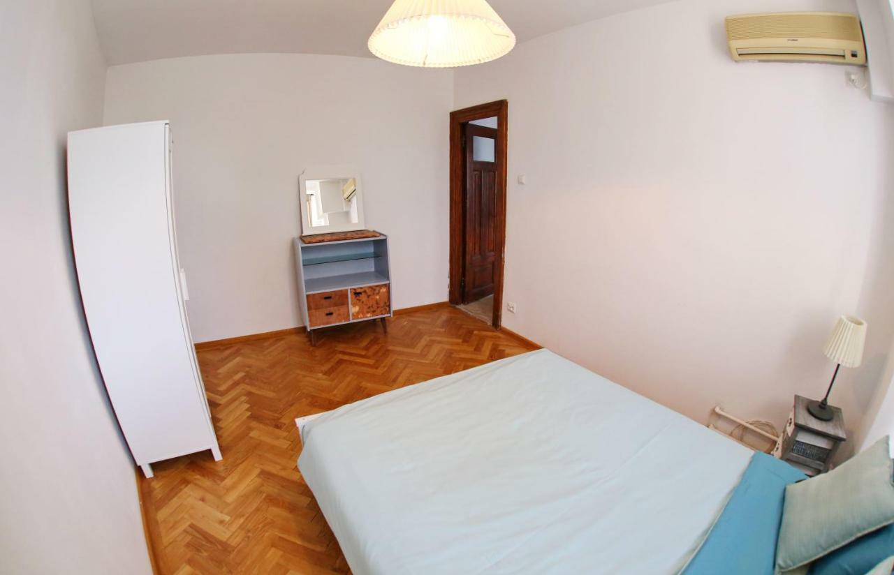 Color Apartments Blanari Street Bükreş Dış mekan fotoğraf